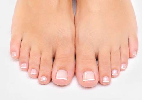 Soin bien-être Pose Vernis Semi-Permanent pieds